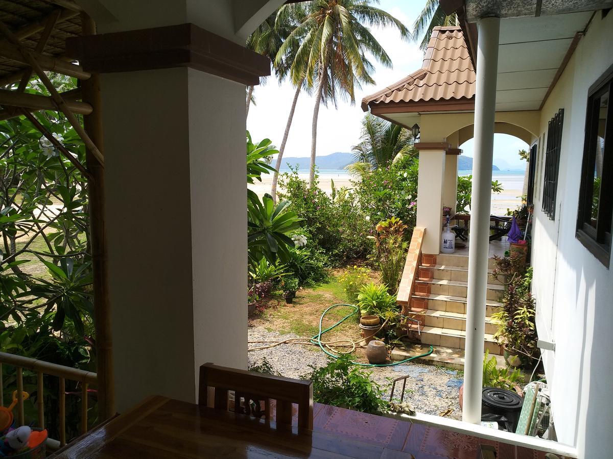 Beach House Taling Ngam Beach 외부 사진